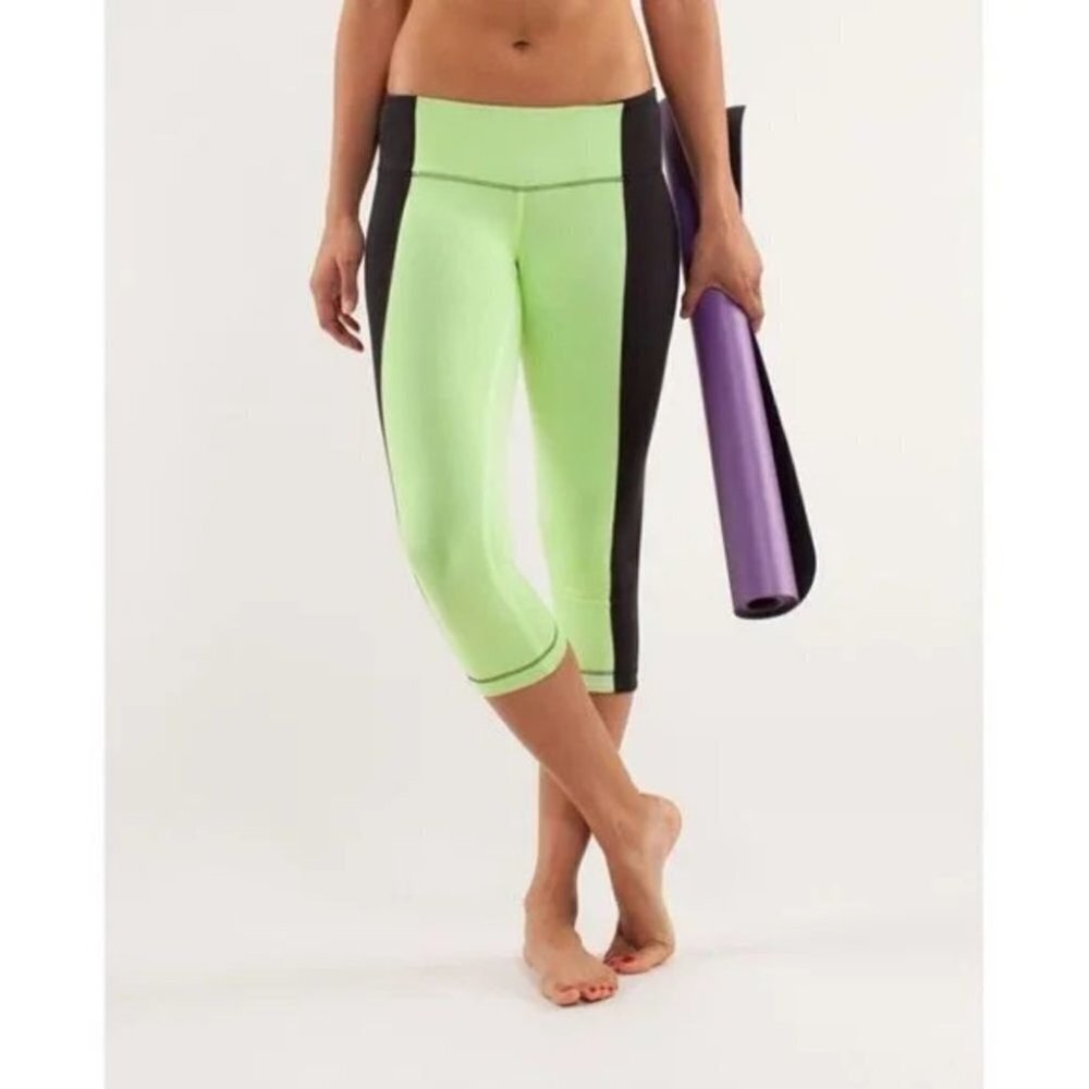 Lululemon Black Lime Green Wunder Under In Bonded Stripe Size 10 Activewear
